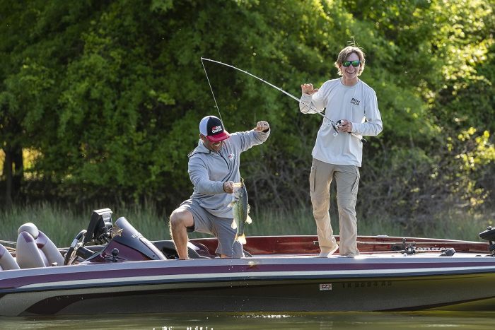 Abu Garcia Pro Max & Max Pro Low Profile Baitcast Reel and Fishing Rod Combo - Image 13